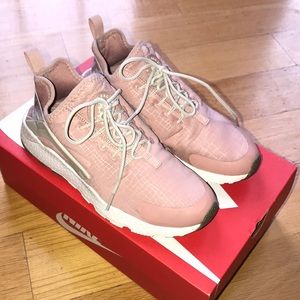 Nike Air Huarache Run Ultra